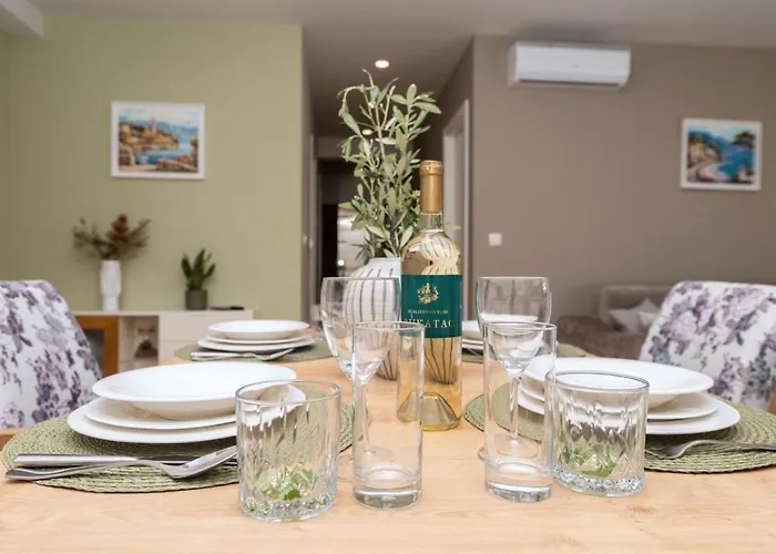 Sofia * 马卡尔斯卡