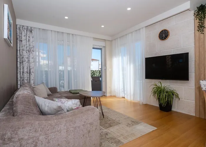 Sofia 马卡尔斯卡